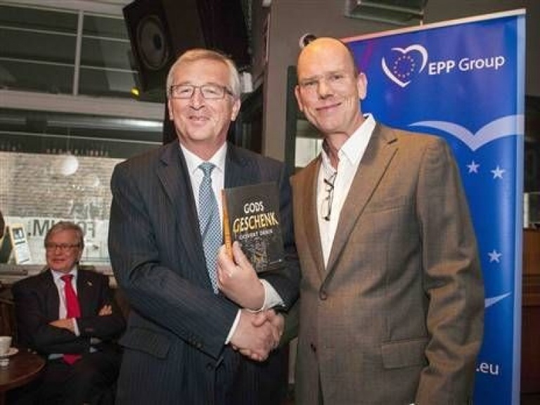 Gods Geschenk voor Jean-Claude Juncker